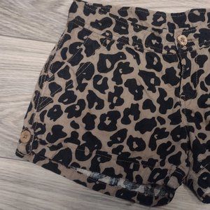 Delia's shorts 00 animal print